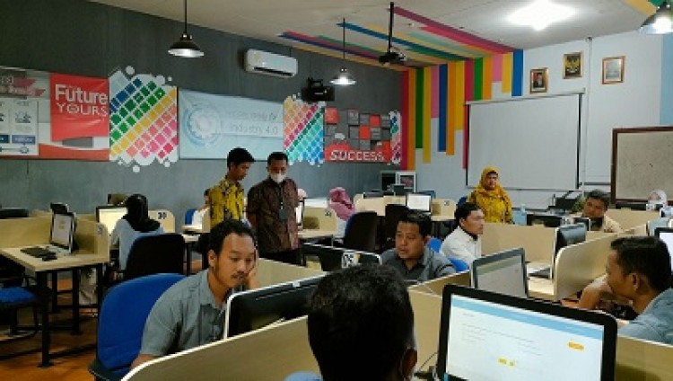 245 Orang Ikuti Tes Online Panwaslu Kecamatan di Kudus