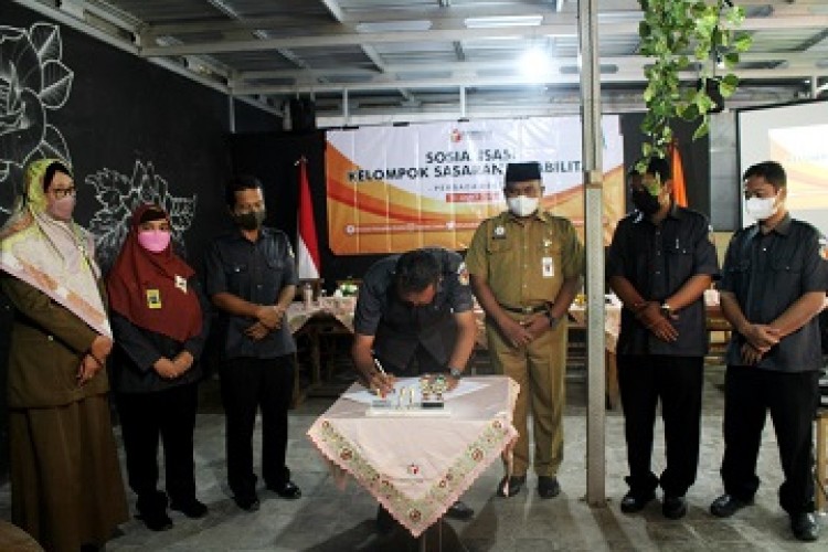 Ajak Kelompok Disabilitas Dalam Pengawasan Pemilu, Bawaslu Kudus Dan Dinas Sosial Jalin Kerjasama