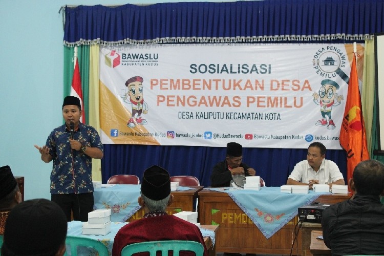 Bawaslu Kudus Bina Desa Kaliputu Menjadi Desa Pengawas Pemilu