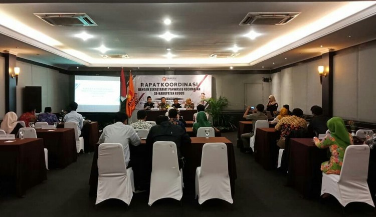 Bawaslu Kudus Gelar Rakor Bersama Panwaslu Kecamatan se-Kabupaten Kudus Terkait Pertanggungjawaban Pengelolaan Keuangan