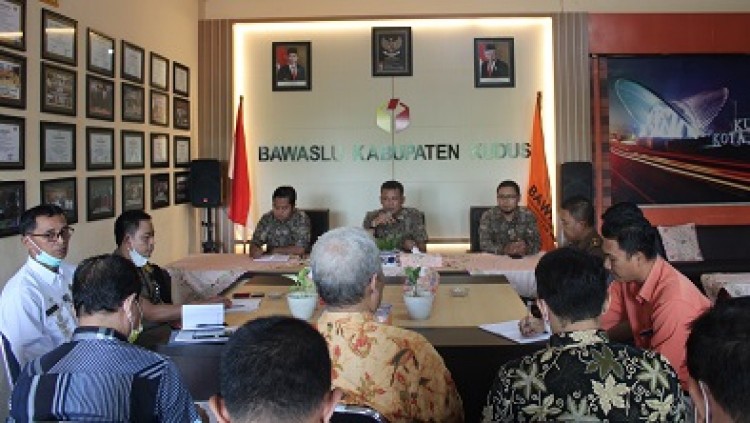 Bawaslu Kudus Gelar Rakor Penanganan Pelanggaran Dan Serap Masukan Dari Stakeholder