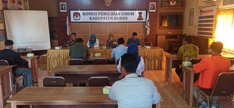Bawaslu Kudus Hadiri Rakor DPB Triwullan II dan Sosialisasi Aplikasi &ldquo;Lindungi Hakmu&rdquo;
