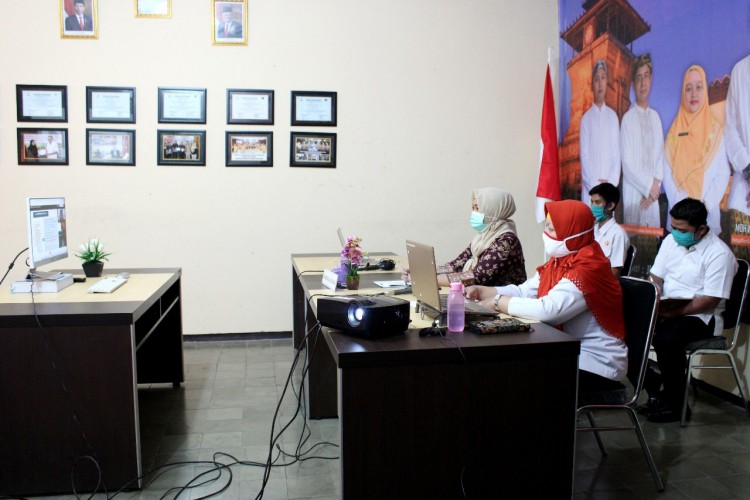 Bawaslu Kudus Ikuti Rapat Evaluasi SAKIP Tahun 2020