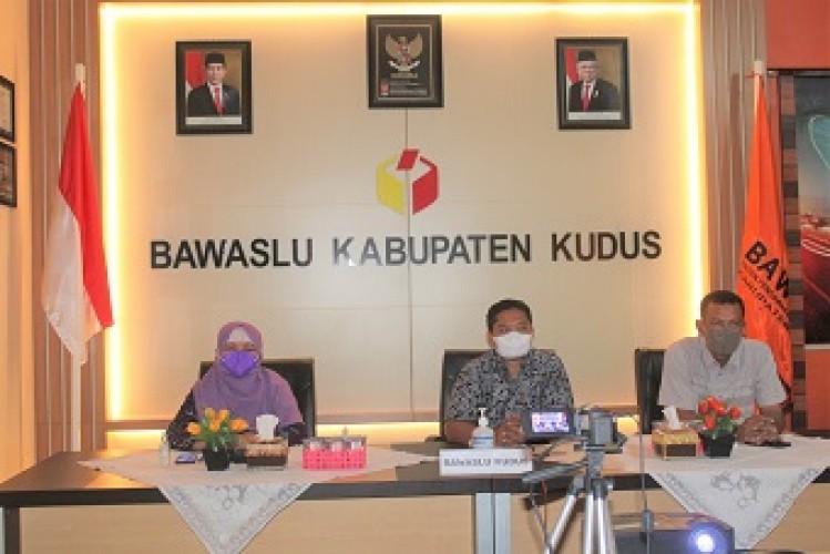 Bawaslu Kudus Ikuti Seminar dan Lokakarya Nasional Bawaslu RI