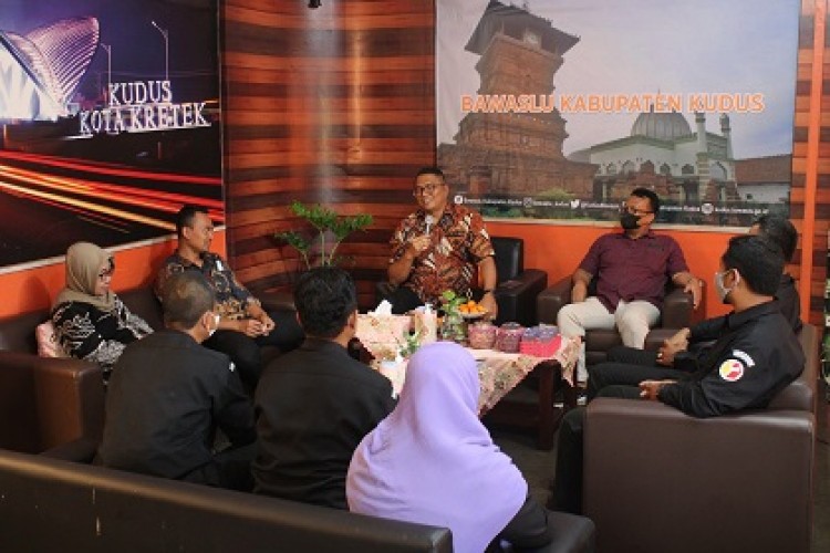 Bawaslu Kudus Menerima Kunjungan Anggota Bawaslu RI