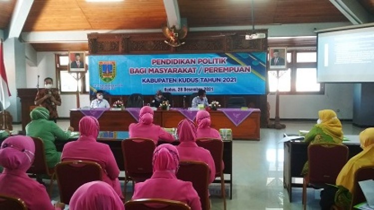 Bawaslu Kudus Mengajak Masyarakat Perempuan Berpartisipasi Aktif Dalam Pengawasan