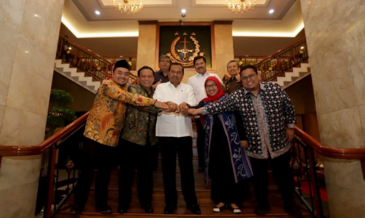 Di Hadapan Jaksa Agung, Ketua Bawaslu Ungkap Perlunya Evaluasi Gakkumdu