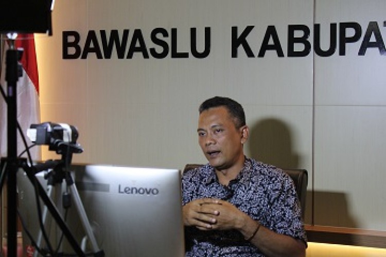 Ketua Bawaslu Kudus Berbagi Tips Tata Kelola Kehumasan