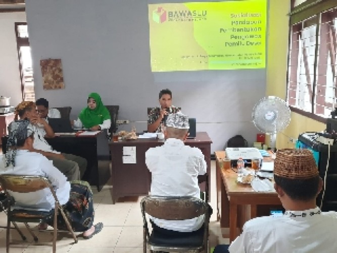 Panwascam Mejobo Gelar Sosialisasi Rekrutmen Pengawas Pemilu Kelurahan/Desa