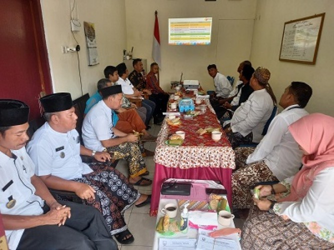 Panwascam Undaan Gelar Sosialisasi Rekrutmen Pengawas Pemilu Kelurahan/Desa