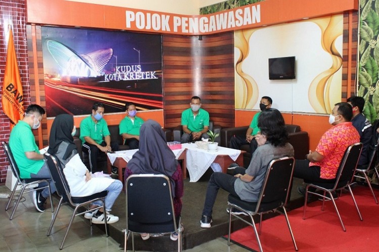 Penerimaan Sertifikat Kelulusan Peserta SKPP Daring 2020 di Kabupaten Kudus