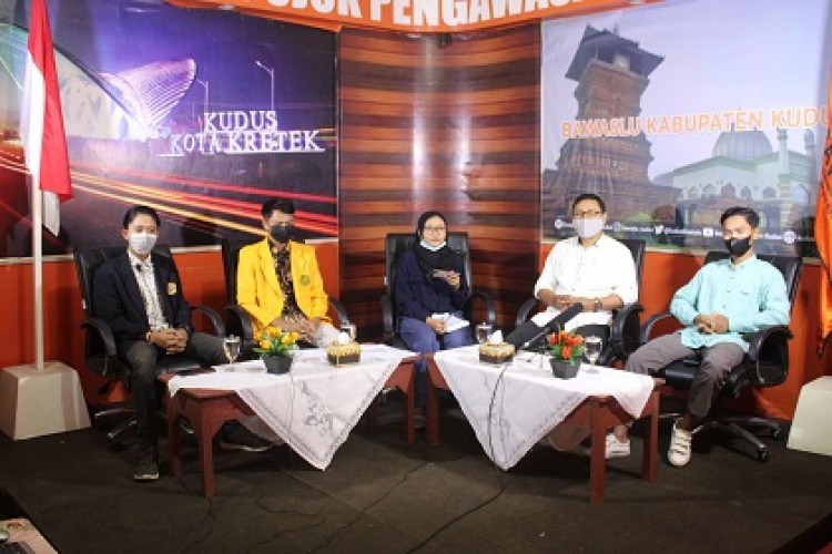 Peran Pemilih Milenial Diulas Dalam Webinar Pojok Pengawasan Bawaslu Kudus