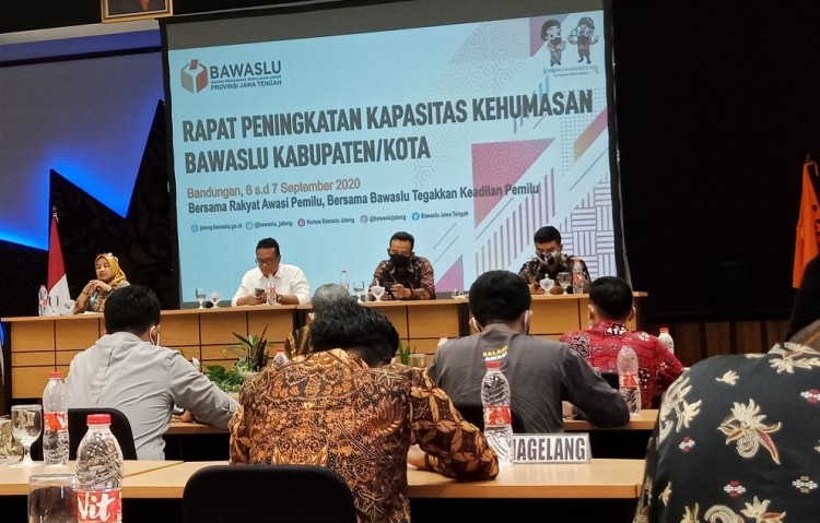 Rapat Peningkatan Kapasitas Kehumasan Sebagai Upaya Bangun Kepercayaan Publik