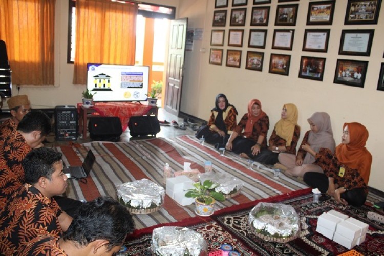 Seluruh Jajaran Bawaslu Kudus Melaksanakan Khotmil Qur&rsquo;an dan Dilanjutkan Rapat Implementasi Reformasi Birokrasi