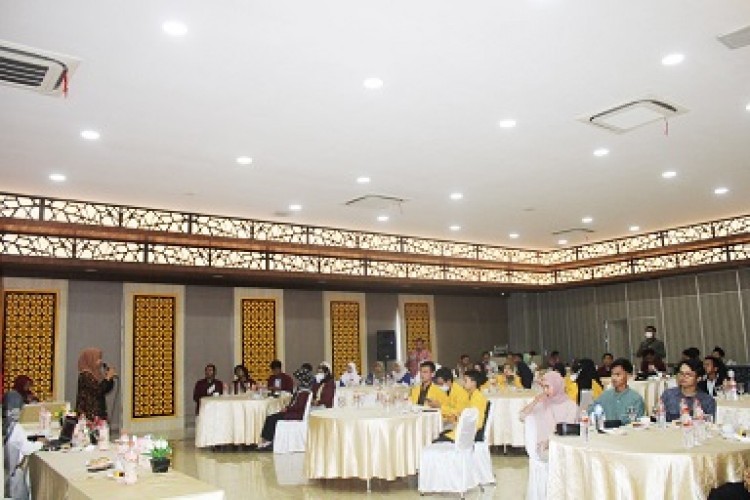 Sosialisasi Pengawasan Partisipatif Pemilu Sebagai Wadah Kolaborasi Bawaslu Kudus dengan Mahasiswa