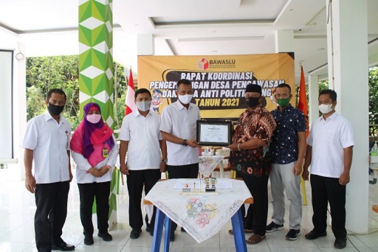 Tingkatkan Pengawasan Partisipatif, Bawaslu Kudus Genjot Program Pengembangan Dewaslu dan Dapu