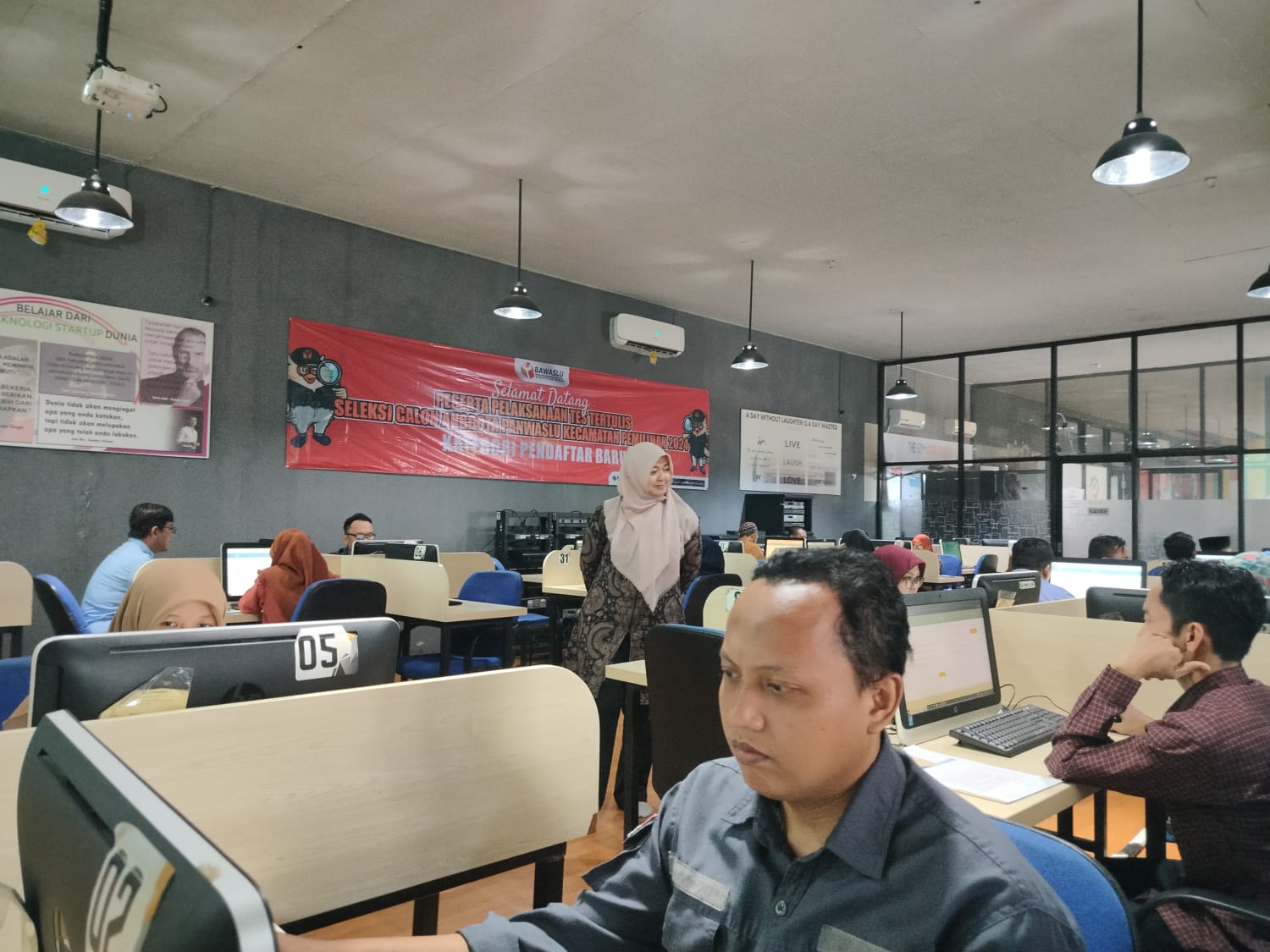 44 Pendaftar Baru Ikuti Tes Tertulis Calon Anggota Panwaslu Kecamatan di Kudus