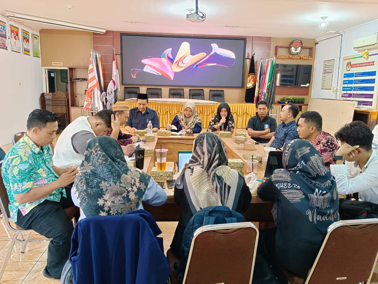 19 September 2025 Kawal Mutu Daftar Pemilih, Bawaslu Kudus Dorong KPU Perkuat Validitas Pemutakhiran Data Pemilih Berkelanjutan