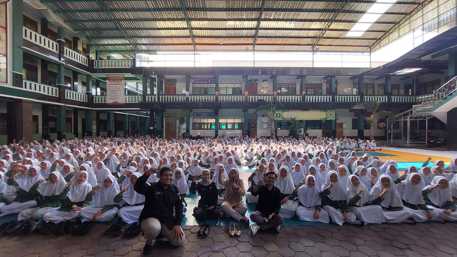18 Oktober 2025 Bangun Generasi Melek Demokrasi, Bawaslu Kudus Gencarkan Sosialisasi di Sekolah