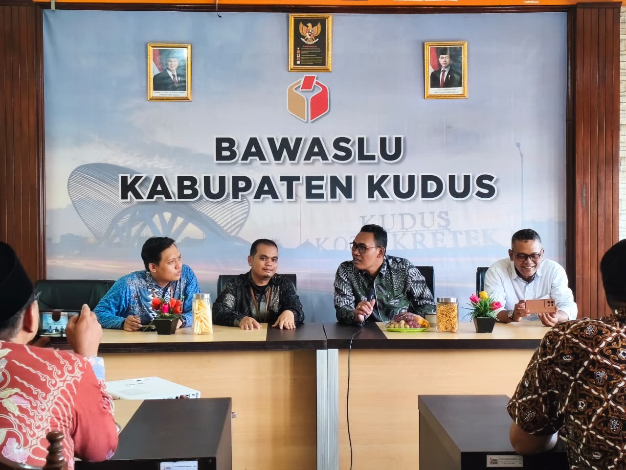 28 November 2025 Rakor Bawaslu Jateng di Kudus Tegaskan Penguatan Kelembagaan dan Transparansi Publik