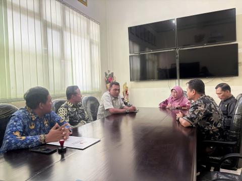 23 April 2026 Bawaslu Kudus dan SMK N 1 Kudus Teken MoU, Perkuat Pengawasan Partisipatif dan Pendidikan Demokrasi