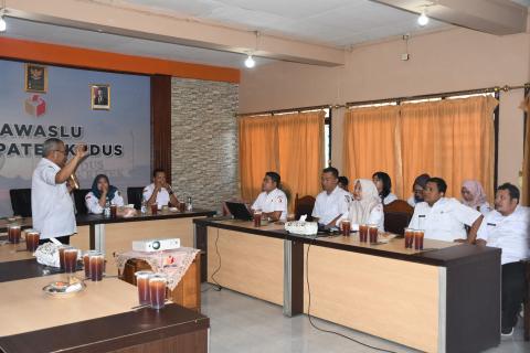15 Juli 2026 Wujudkan Administrasi Tertib, Bawaslu Kudus Bekali SDM dengan Pengelolaan Arsip Sesuai Standar ANRI