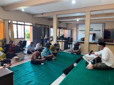 9 Juli 2026 Siraman Rohani Bawaslu Kudus Minan Tekankan Etika Bertamu sebagai Cerminan Akhlak Muslim