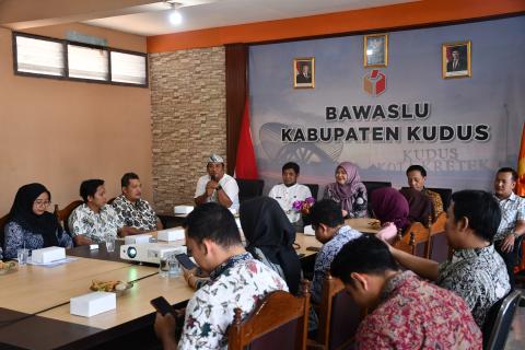 24 September 2026 Bawaslu Kudus Pacu Kinerja ASN melalui Penguatan Reformasi Birokrasi