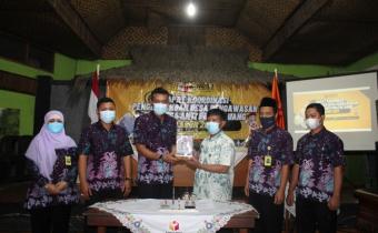 Bawaslu Kudus Ajak Masyarakat Desa Hadiwarno Wujudkan Desa Anti Politik Uang