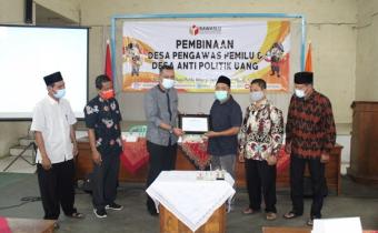 Bawaslu Kudus Bina Desa Pengawas Pemilu
