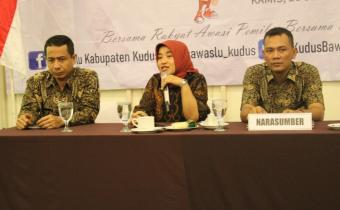 Bawaslu Kudus Gandeng Banser dan Kokam Sebagai Pengawas Partisipatif Dalam Pelaksanaan Demokrasi Di Indonesia