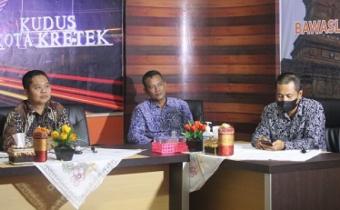 Bawaslu Kudus ikuti Webinar Pojok Pengawasan Integritas Pemilu : Penanganan Pelanggaran dan Penyelesaian Sengketa