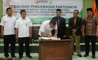 Bawaslu Kudus Teken MoU Dengan IAIN Kudus Terkait Pendidikan Politik Dan Pengawasan Partisipatif Dalam Pemilu