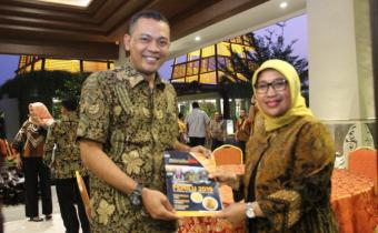 Buletin Bawaslu Kudus Dipuji Ratna Dewi Pettalolo Saat Rakor Evaluasi Gakkumdu Bawaslu Jawa Tengah