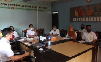 DIKSIKU; Bedah Undang-Undang Mahkamah Konstitusi