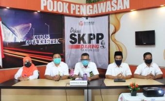 Istighosah: Kontribusi Spiritual Peserta SKPP Bawaslu Kudus Lawan Covid-19