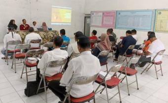 Panwascam Dawe Gelar Sosialisasi Rekrutmen Pengawas Pemilu Kelurahan/Desa