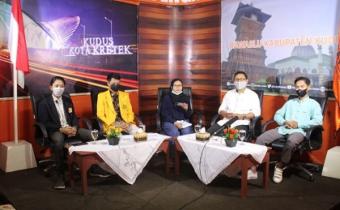 Peran Pemilih Milenial Diulas Dalam Webinar Pojok Pengawasan Bawaslu Kudus