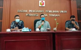 Rakor Pengelolaan dan Pelayanan Informasi Bawaslu Kabupaten/Kota se Jawa Tengah