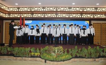 Resmi, Anggota Panwaslu Kecamatan Kabupaten Kudus Dilantik