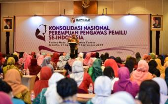 Sekjen Bawaslu dan Wakil Ketua Komisi II Ajak Perempuan Awasi Pilkada 2020