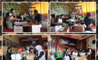 Sekretariat Bawaslu Kudus Melaksanakan Pengelolaan Kearsipan