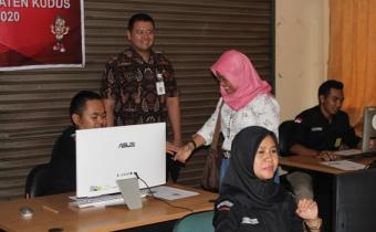 Tes Online Socrative Untuk Evaluasi PPNPNS Bawaslu Kudus