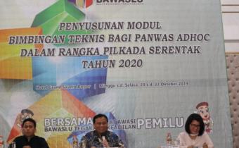 Tingkatkan Kapasitas Kerja, Bawaslu Susun Modul Bimtek Pengawas Ad hoc
