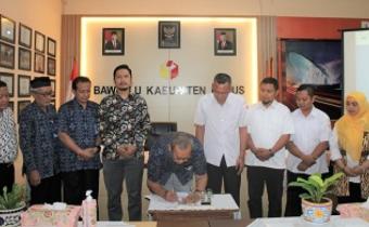 Wujudkan Program Merdeka Belajar Kampus Merdeka, Fakultas Hukum UMK Jalin Kerjasama dengan Bawaslu Kudus