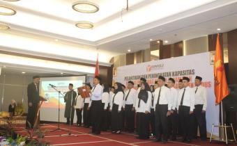 Pelantikan Anggota Panwaslu Kecamatan untuk Pemilihan 2024