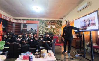 29 April 2025 Optimalkan Kinerja Pengambilan Gambar dan Video, Bawaslu Kudus Adakan SeTiBKu