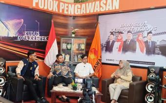 17 September 2025 Podcast Bawaslu Kudus Alumni P2P Bergerak, Demokrasi Menguat