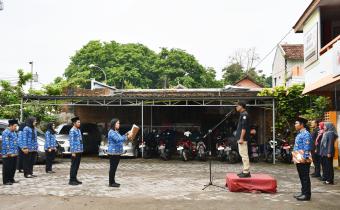 28 Oktober 2025 Upacara Sumpah Pemuda ke-97 di Bawaslu Kudus Semangat 1928 Menggema Kembali