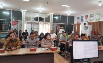 11 November 2025 Ikuti Rapat Forum Konsultasi Publik di KPU Kudus, Bawaslu Beri Masukan terkait Waktu Pelayanan PDPB